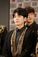 独家高清：SJ5巡北京收官 希澈盼惊喜将发新辑