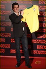 幻灯图集：《危情谍战》巴西首映 克鲁斯玩呜呜祖拉