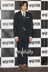 组图：黄正民柳承范刘海振新片《不当交易》试映