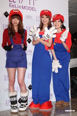 高清组图：伊林尾牙妖气通天 名模搞怪叹为观止