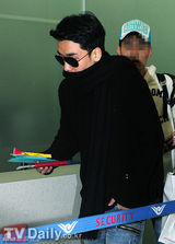 组图：EpikHigh与BigBang赴港参加MAMA颁奖礼