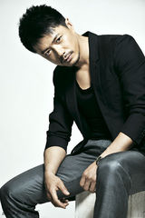 高清图：《全城热恋》将公映 段奕宏再扮时尚摄影师