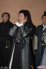 组图：林峰新剧重塑陆小凤 携手温太医展大侠范