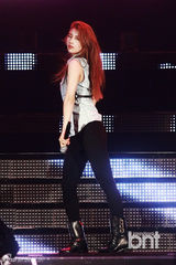 组图：韩团2PM与missA等出席音乐盛典尽情狂欢