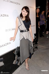 组图：熊黛林谢婷婷琦琦刘心悠时尚聚会拼性感