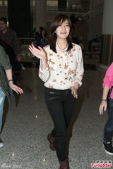 组图：陈妍希访港宣传新碟 避谈绯闻男友古天乐