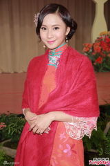 组图：TVB众花旦古装争艳 林秀怡低胸半露