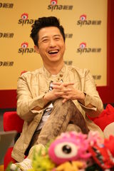 高清组图：庾澄庆做客畅聊新专辑《到死都要18岁》