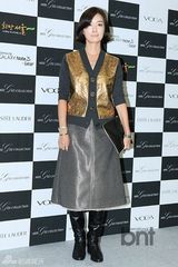 组图：孔孝真CL等助阵时装周 李秀赫亮相T台