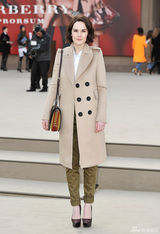 组图：伦敦时装周开幕 各路明星纷纷捧场