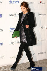 组图：韩笑星洪禄基大婚 SM娱乐家族总动员祝贺