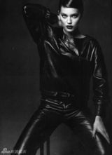 组图：90后超模艾米丽-迪多纳透145张美图集锦