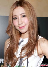 组图：古天乐望退休后开咖啡厅