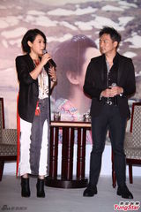 组图：刘若英为新专辑庆功 低调谈婚姻生活