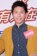 组图：韦礼安赞女友身材好 获粉丝送礼物惹尴尬