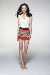 组图：齐溪长腿美女写真清丽迷人