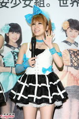 组图：早安少女组台湾握手会引千名粉丝