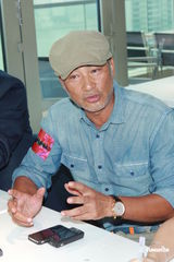 组图：张家辉新戏魔鬼减肥 文咏珊合作影帝感压力