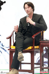 组图：基努-里维斯空降北京 为新片学打太极拳