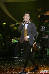 组图：凤飞飞纪念音乐会 庾澄庆彭佳慧群星亮相