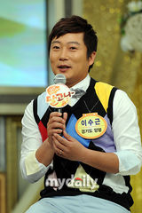 组图：韩SBS台真人秀节目将开播 李英雅甜美主持