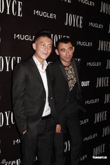 组图：陈冠希亮相闭口不提锋芝 杨千嬅裸胸裙性感