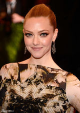 高清图：大都会朋克派对众星个性礼服狂野性感