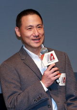 组图：群星共贺寰亚电影20年 张学友黎明等到场