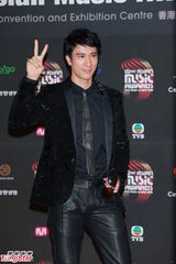 高清图：MAMA音乐盛典中韩艺人竞艳