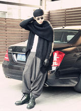 高清图：陆毅毛衣街拍 黑超贝雷帽变身劲酷型男