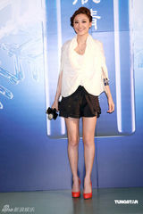 幻灯图集：应采儿计划生BB 称曾与很多男孩接吻