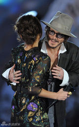 高清组图：福克斯阿尔芭德普大闹2009科幻颁奖礼 