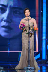 组图：KBS演技大赏金惠秀时隔10年重夺大奖