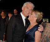 组图：英国家电视奖星光璀璨 蕾丝爆乳风情万种