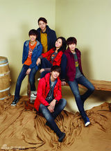 高清图：CNBLUE携手文彩媛拍秋装写真休闲阳光