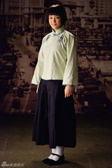 组图：《大江东去》定妆李依晓素颜出镜