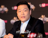 组图：韩歌手李承哲等出席《superstarK4》发布会