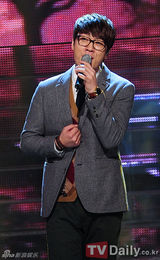 组图：泫雅MissA金钟国等出演《M Countdown》