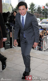 组图：全智贤举行婚礼 大牌明星一一到场送祝福