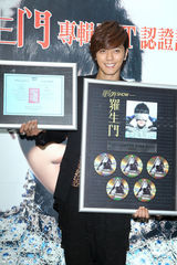 组图：罗志祥新专辑销量超双J 希望明年蝉联冠军