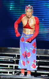 组图：郭富城舞林正传上海开唱 劲歌热舞火爆全场