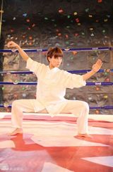 组图：马苏再拍“功夫片” 尽显打女风范