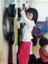 组图：森碟萌照全纪录 田亮有女初长成