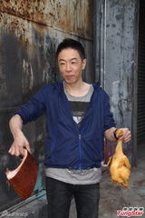 组图：刘浩龙不气谭咏麟 谢安琪黄贯中演亲热戏