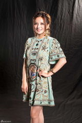 组图：达人秀赵薇珠光宝气苏有朋刘烨黑白配