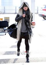 组图：《IRIS2》赴匈牙利取景 李多海等亮相机场