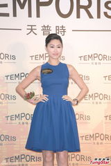 组图：胡杏儿闻黄宗泽冒汗 胡定欣否认与其不和