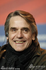 高清组图：《商海通牒》发布 影帝凯文-史派西亮相