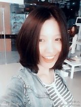 姚贝娜好声音首秀获赞 生活照活力斗鸡眼搞怪