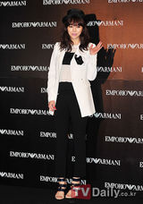 组图：少女时代Tiffany朴诗妍等出席名品派对活动